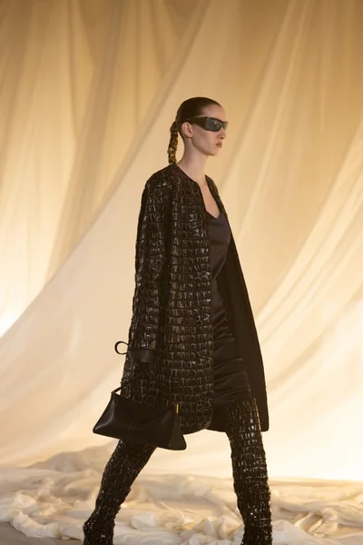 Look 166